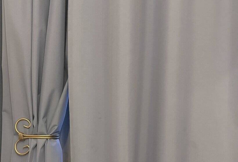 בית מלון כפרי Senate