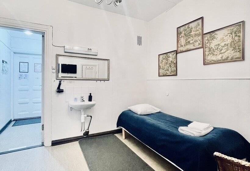 בית מלון כפרי Senate