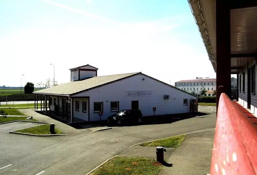 Hotelli So'Lodge Niort A83