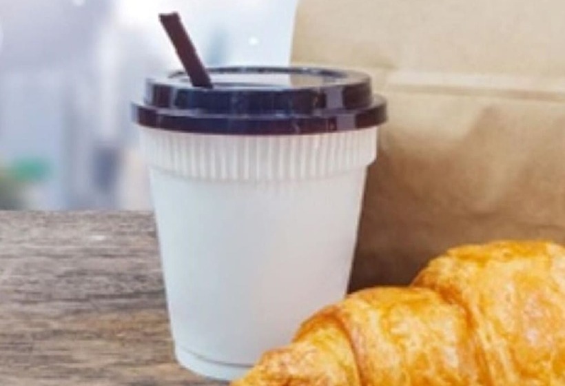 Отель So'Lodge Niort A83