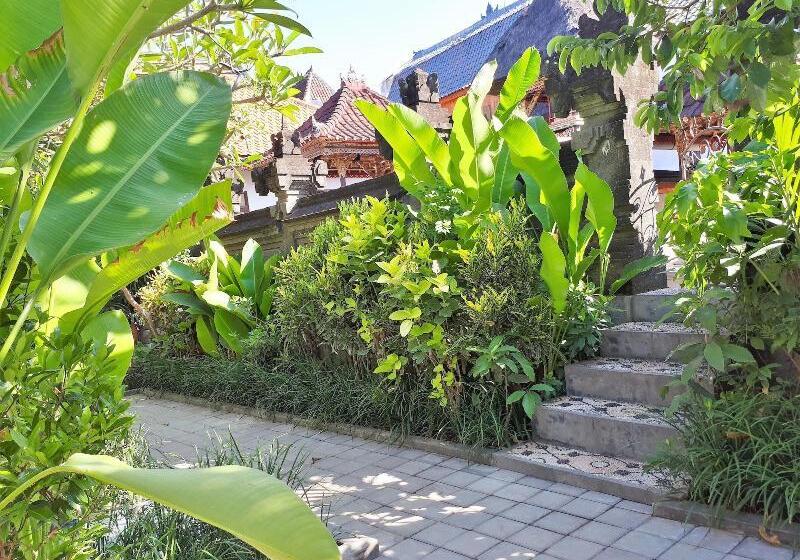 Отель The Calmtree Bungalows