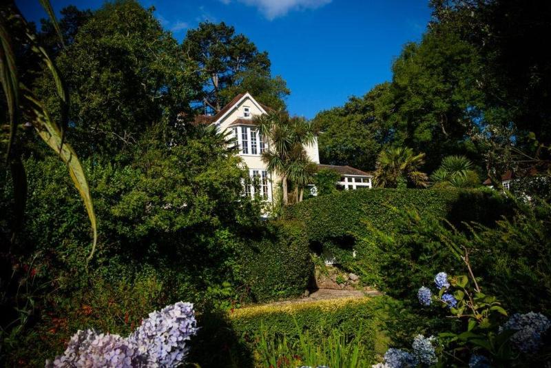 Hotel The Charterhouse