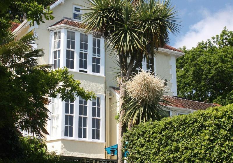 Hotel The Charterhouse