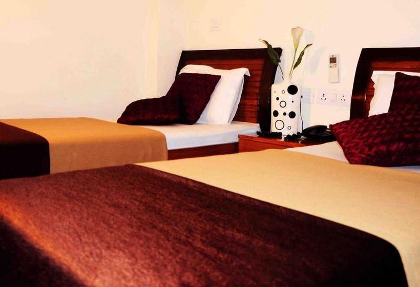 The Eden Hotel Near Okhla