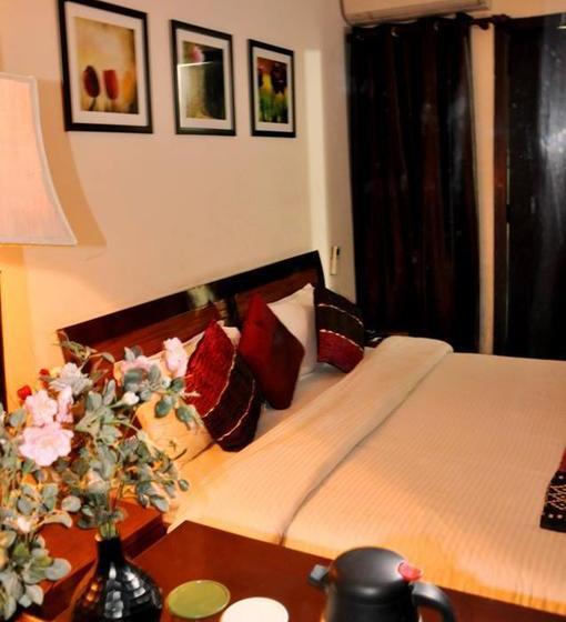 The Eden Hotel Near Okhla