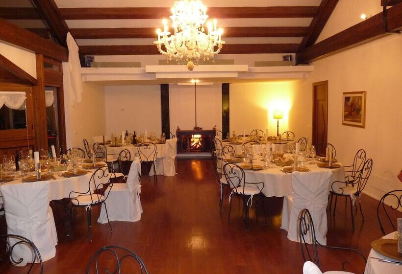 Отель Acqua Di Friso