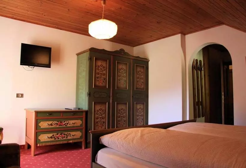ホテル Albergo Gader