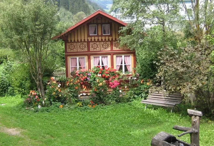 ホテル Albergo Gader