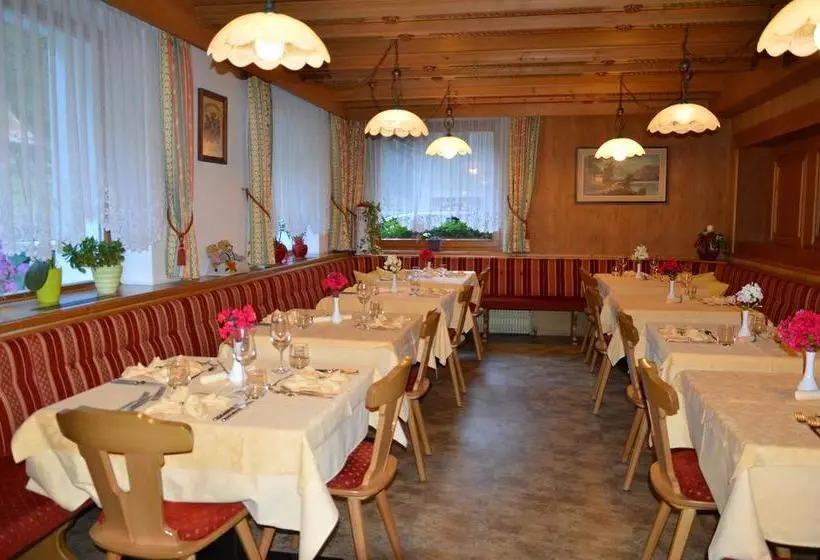 ホテル Albergo Gader