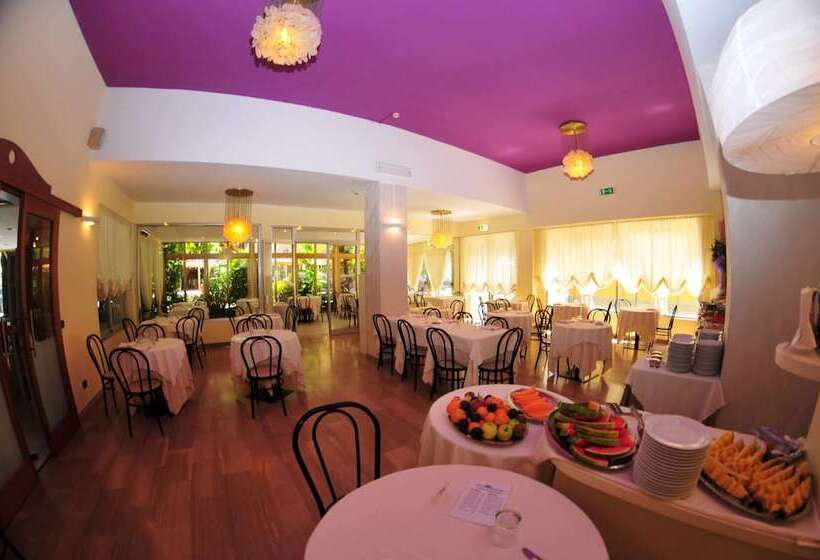 Отель Antonella