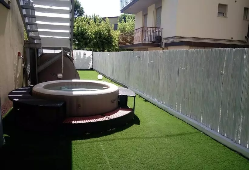 هتل Antonella