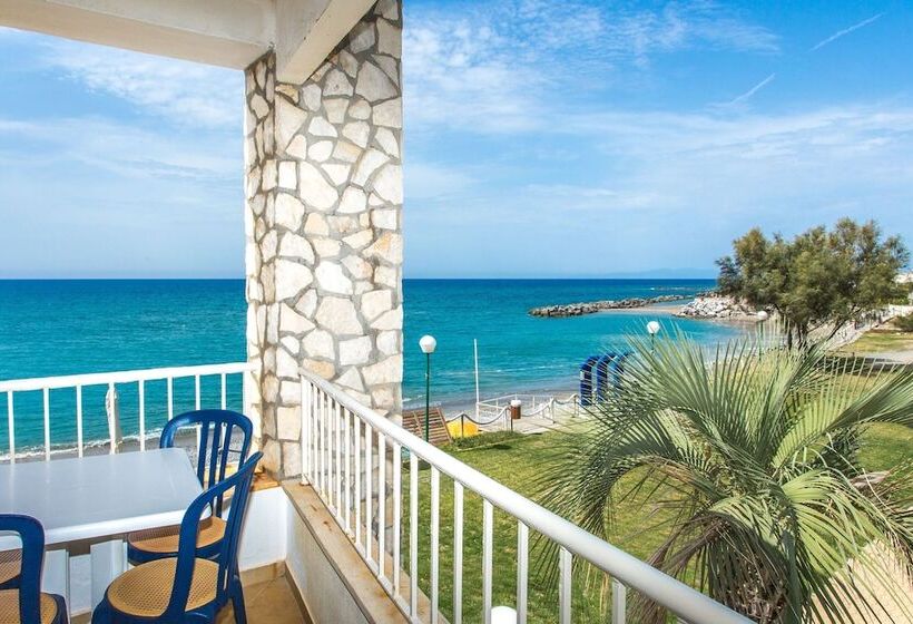 ホテル Club Residence La Castellana Mare