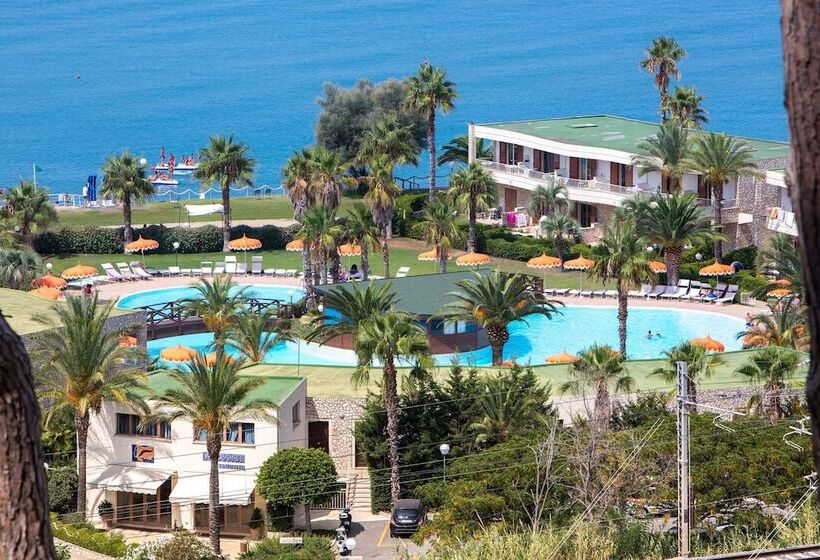 ホテル Club Residence La Castellana Mare