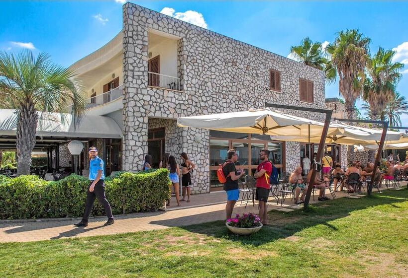 ホテル Club Residence La Castellana Mare