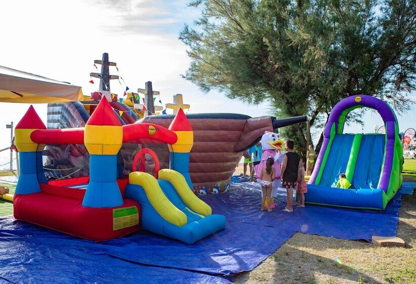 ホテル Club Residence La Castellana Mare