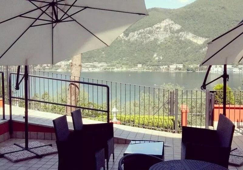 Hotelli Empire Resort