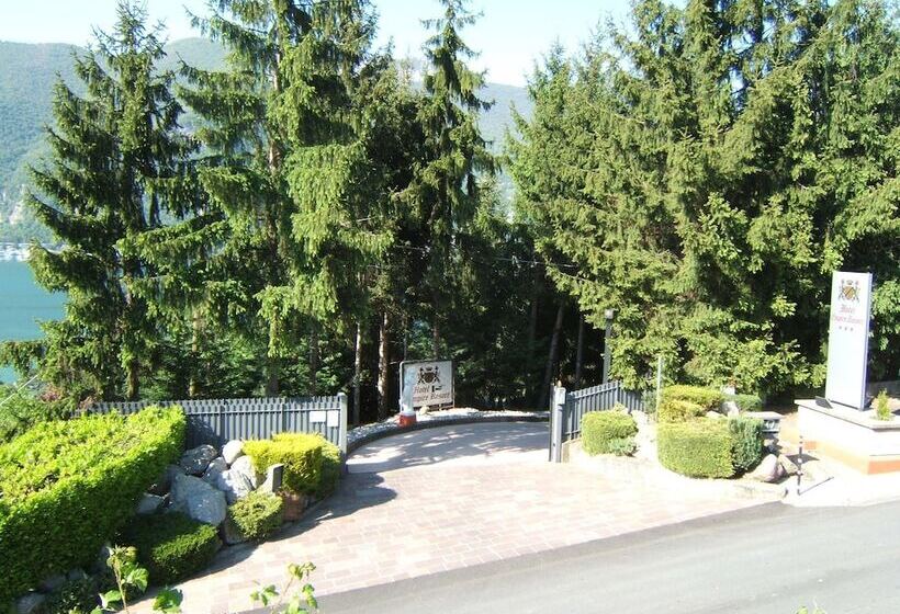 فندق Empire Resort