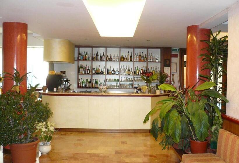 Confidence Hotel Europa