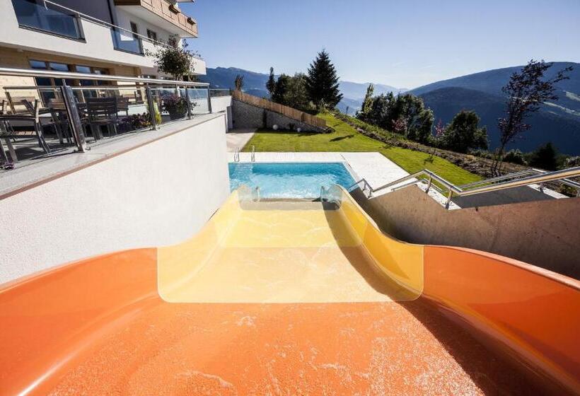 Отель Family Home Alpenhof