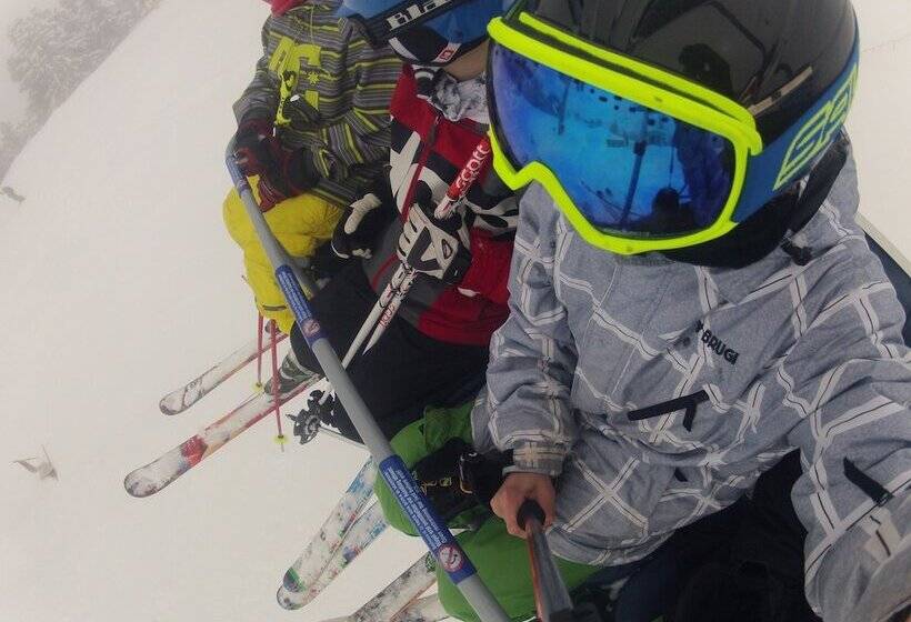 فندق Fogajard Lovely Chalet