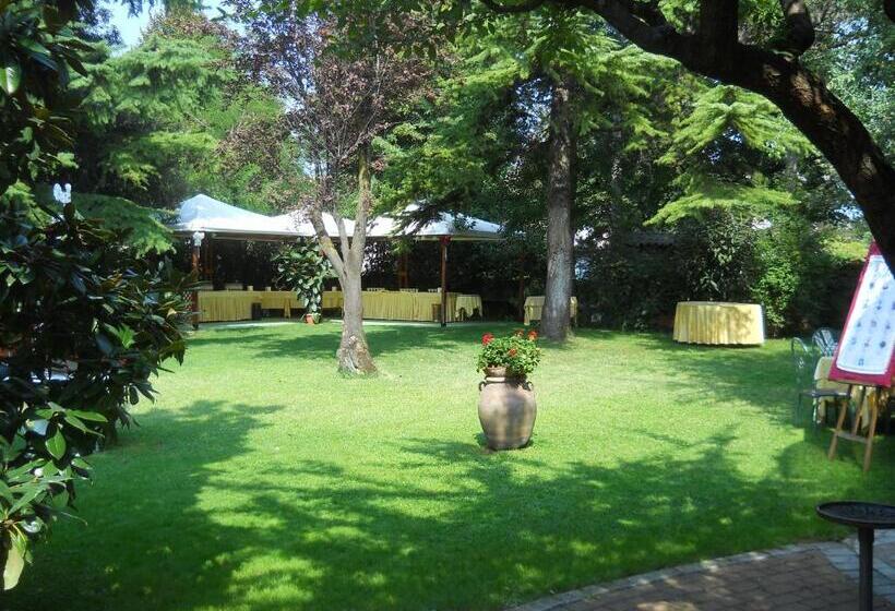 Отель Il Rustichello