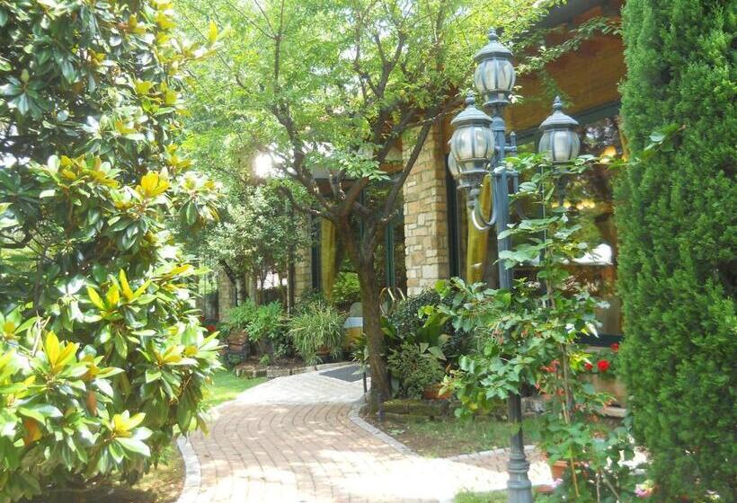 Отель Il Rustichello