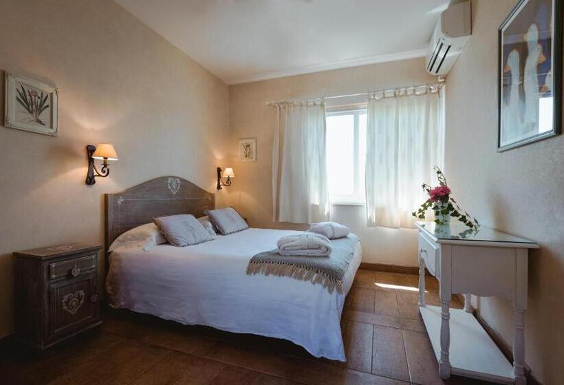 ホテル La Culla Del Lago