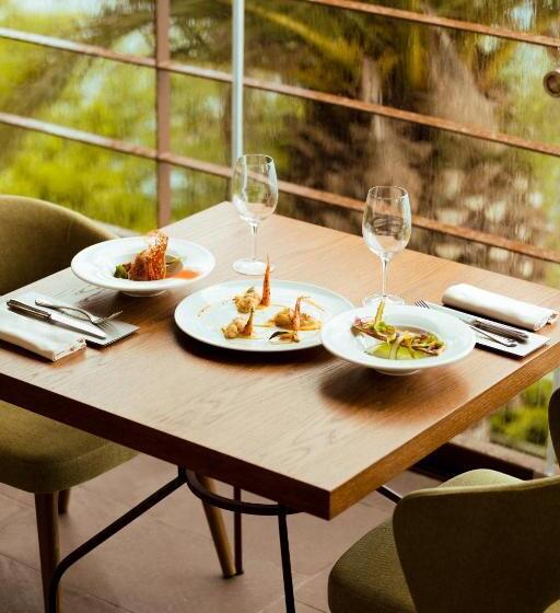 ホテル La Culla Del Lago