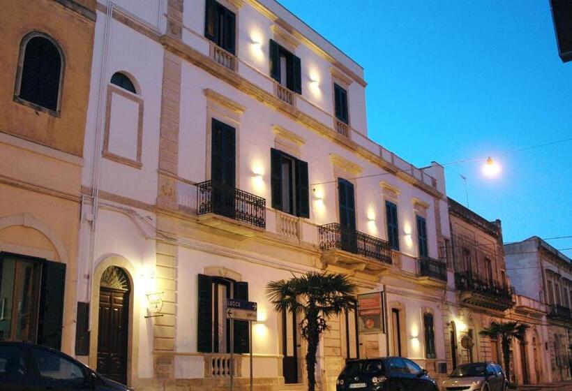 酒店 La Naca Della Taranta B&b