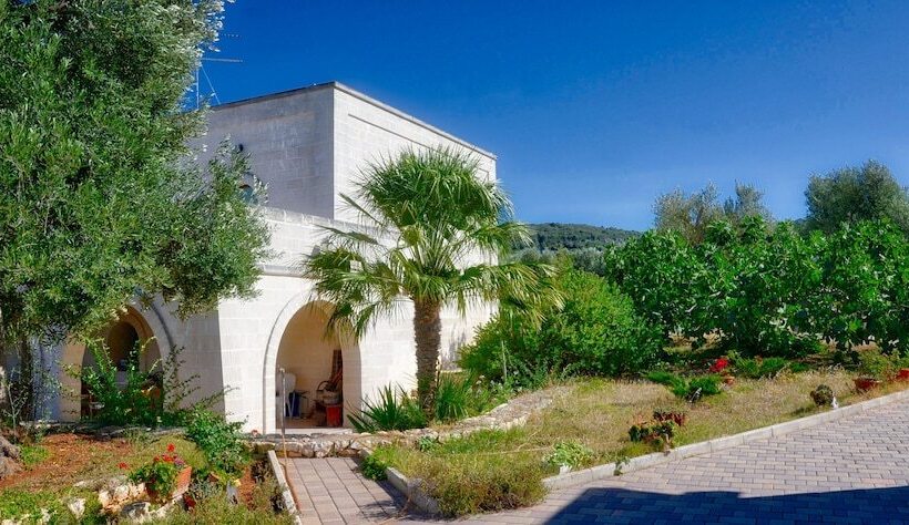 هتل La Piana Degli Ulivi