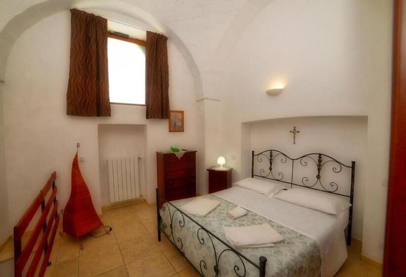 هتل La Piana Degli Ulivi