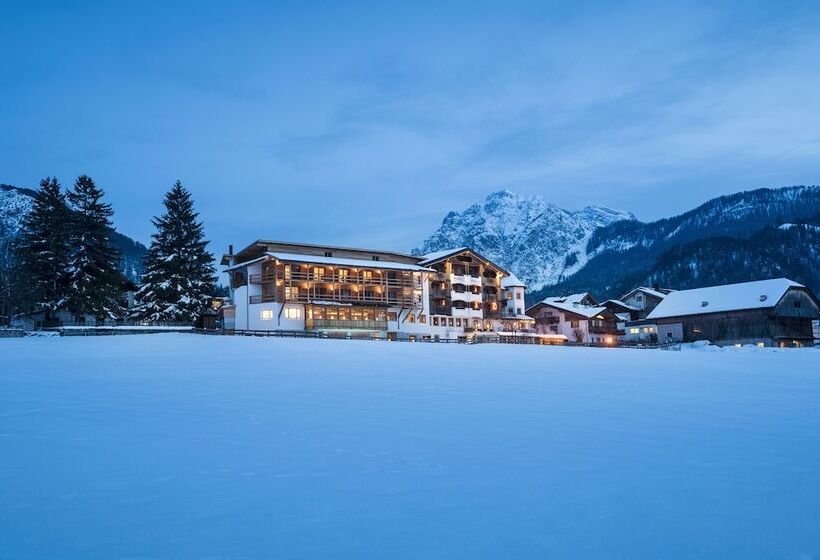 ホテル Mareo Dolomites