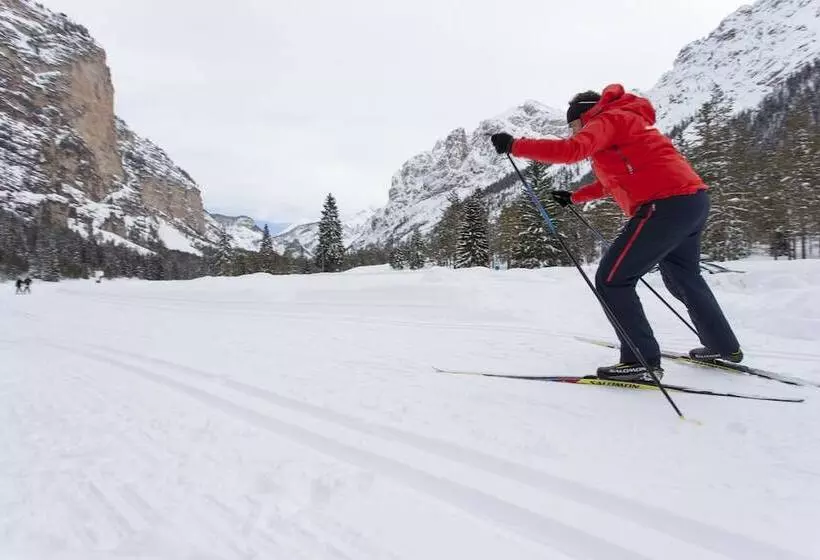 Hotelli Mareo Dolomites