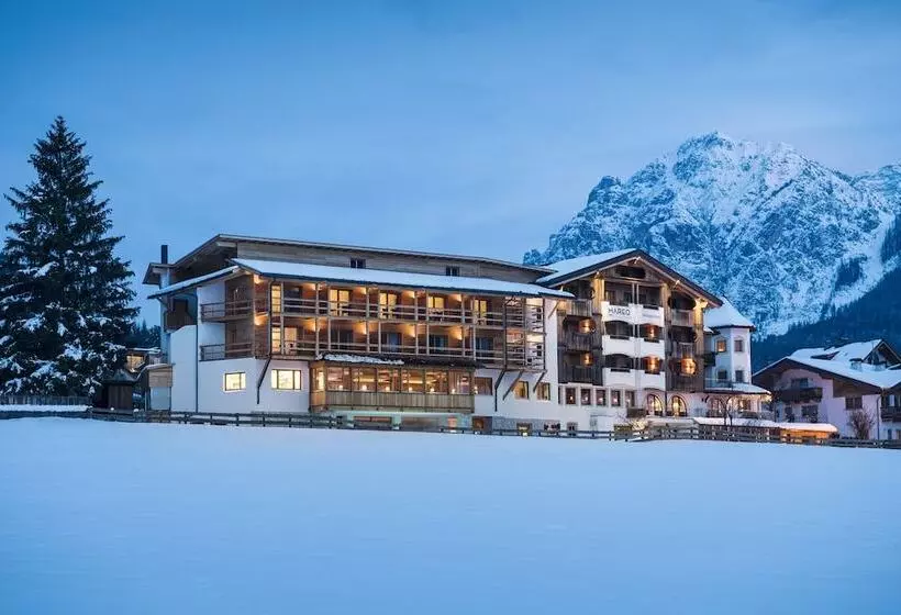 Hotelli Mareo Dolomites