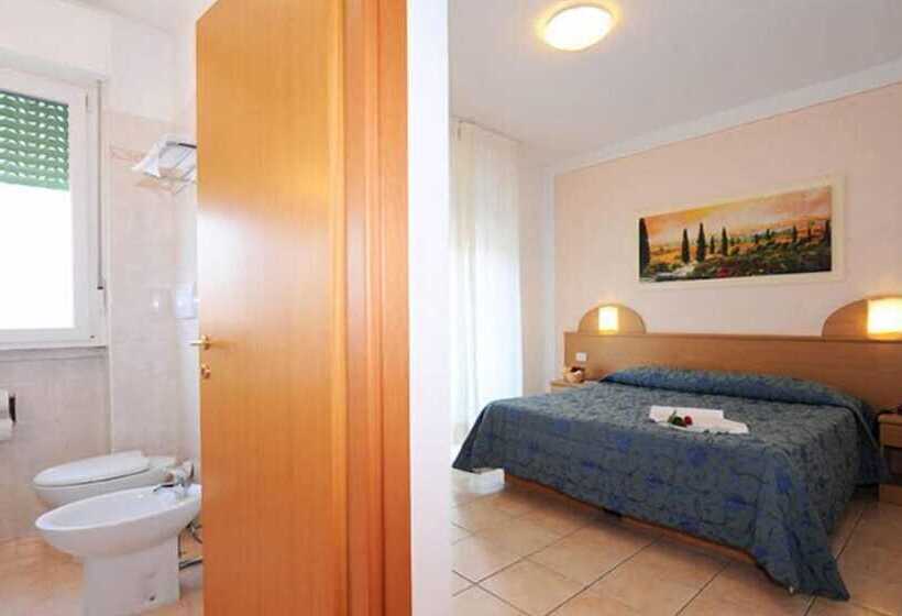 בית מלון כפרי Marina