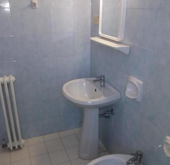 Fotos del hotel Mediterraneo:  8