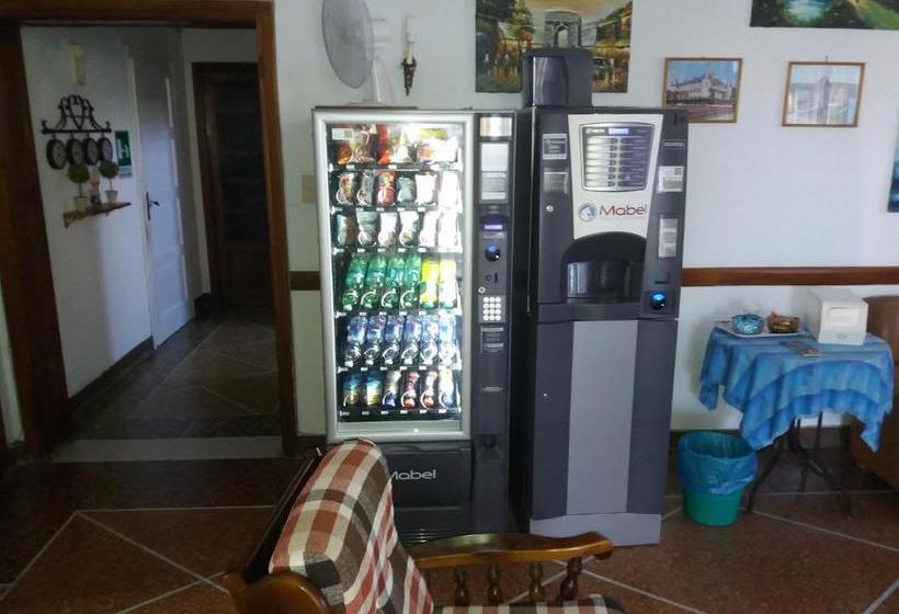 Fotos del hotel Mediterraneo:  2