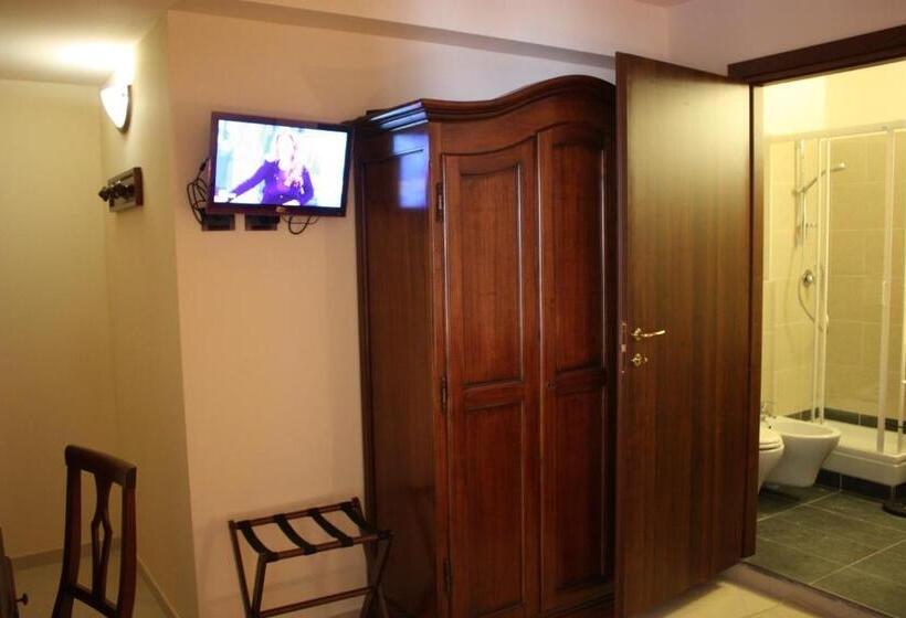 فندق Olympic Mountains