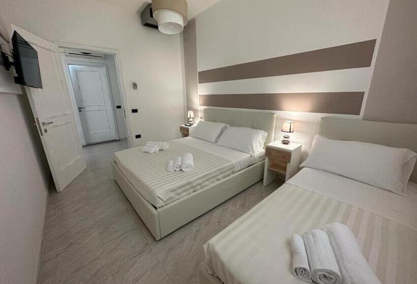 ホテル Porto Cesareo