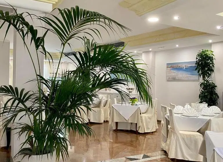 هتل Porto Cesareo