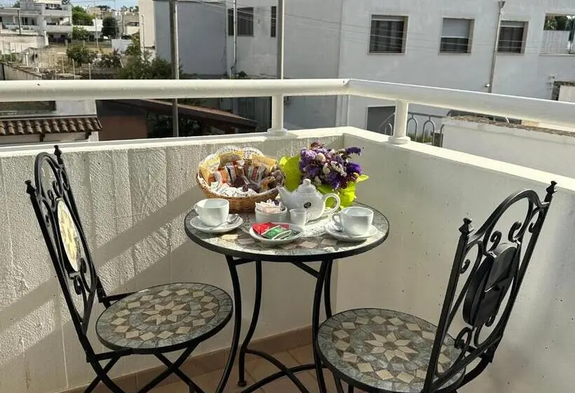 هتل Porto Cesareo