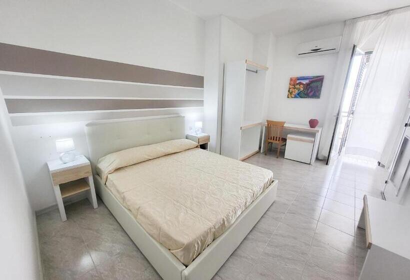 ホテル Porto Cesareo