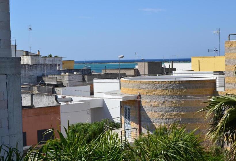 ホテル Porto Cesareo