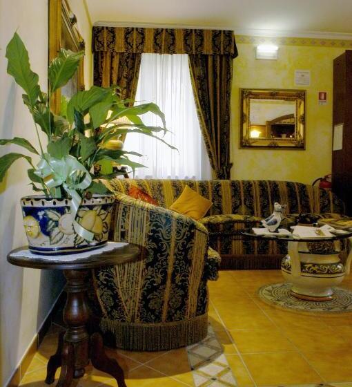 酒店 Squarciarelli