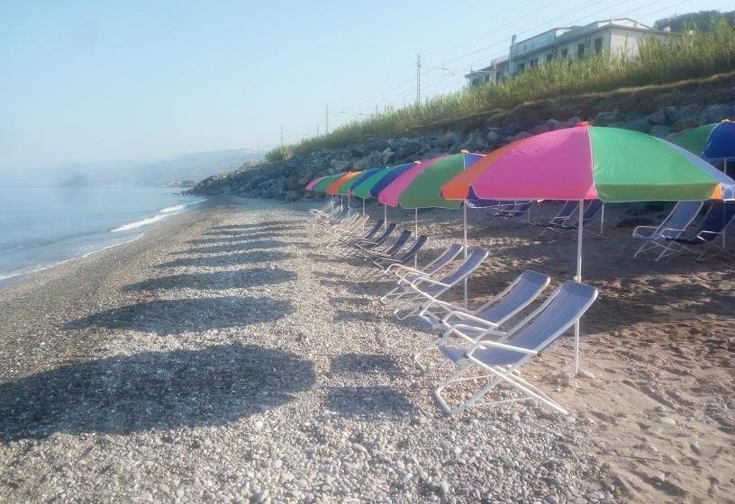 فندق Total Family