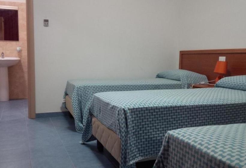 فندق Total Family