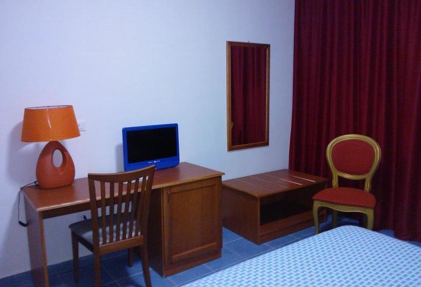 فندق Total Family