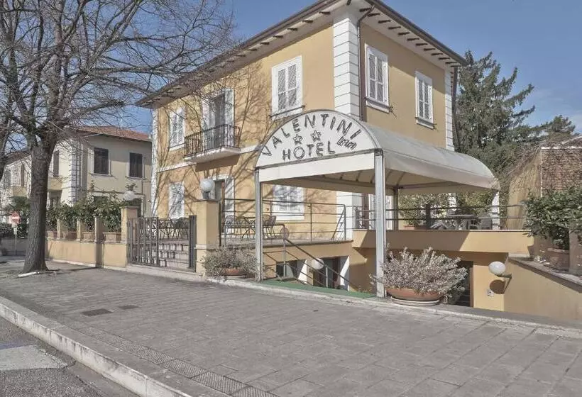 Hotelli Valentini Inn