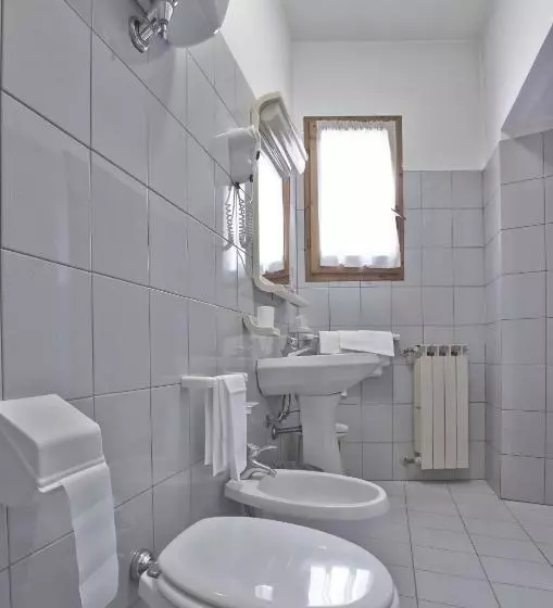 Hotelli Valentini Inn