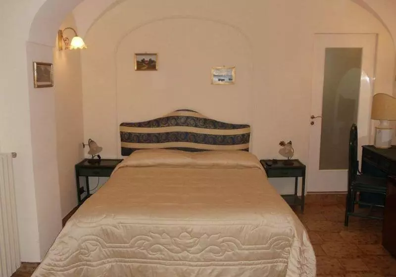 ホテル Villa Timberino